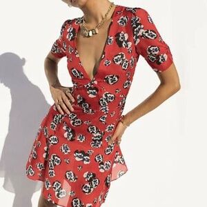 Realisation size S dress never worn